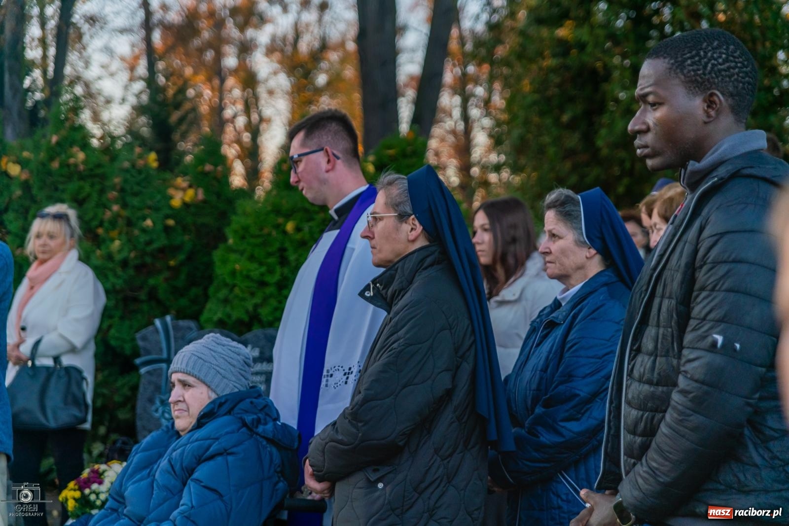 Zdjęcie w galerii na portalu naszraciborz.pl: Nieszpory i procesja na cmentarzu Jeruzalem [FOTO i WIDEO] wiadomości z regionu