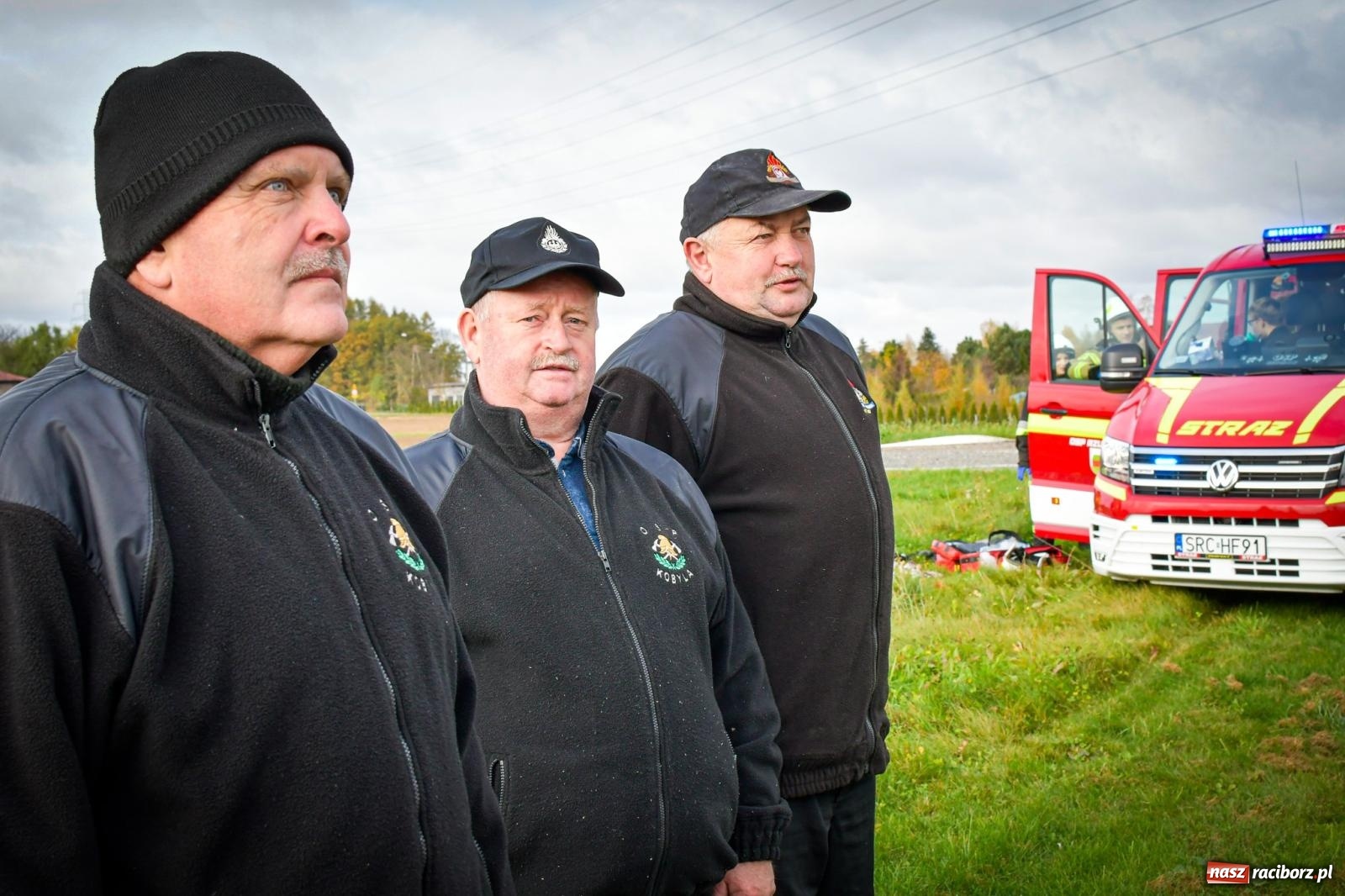 Zdjęcie w galerii na portalu naszraciborz.pl: Pożar w fabryce mebli. Ochotnicy z gminy Kornowac ćwiczyli w Rzuchowie wiadomości z regionu