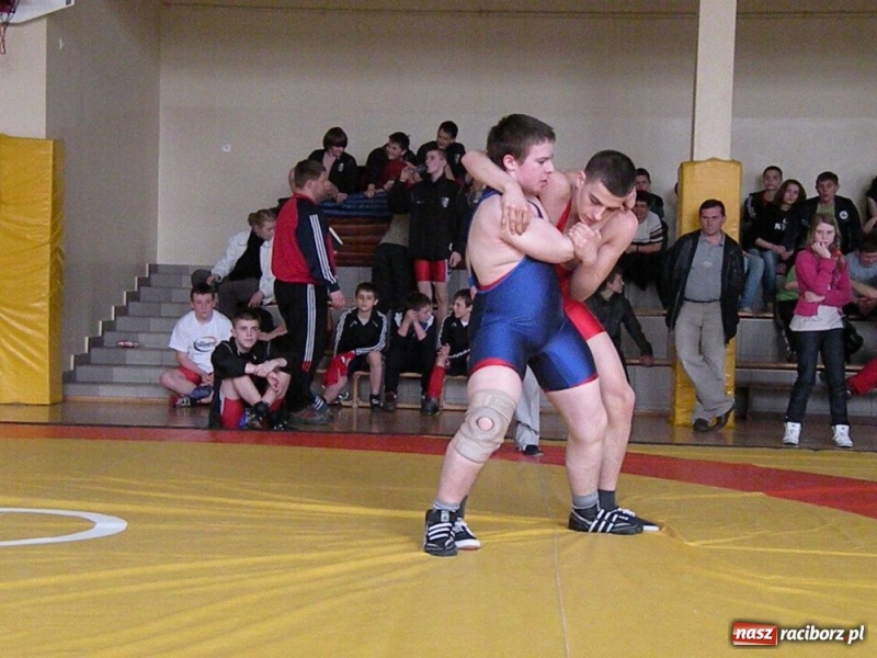 Zdjęcie w galerii na portalu naszraciborz.pl: Zapaśniczy puchar Śląska w Zabełkowie wiadomości z regionu