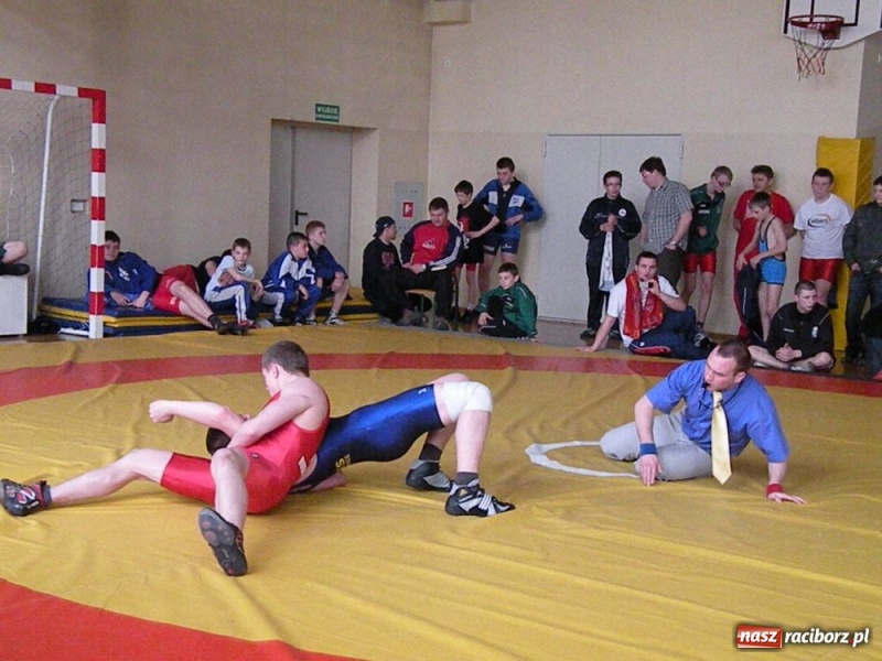 Zdjęcie w galerii na portalu naszraciborz.pl: Zapaśniczy puchar Śląska w Zabełkowie wiadomości z regionu