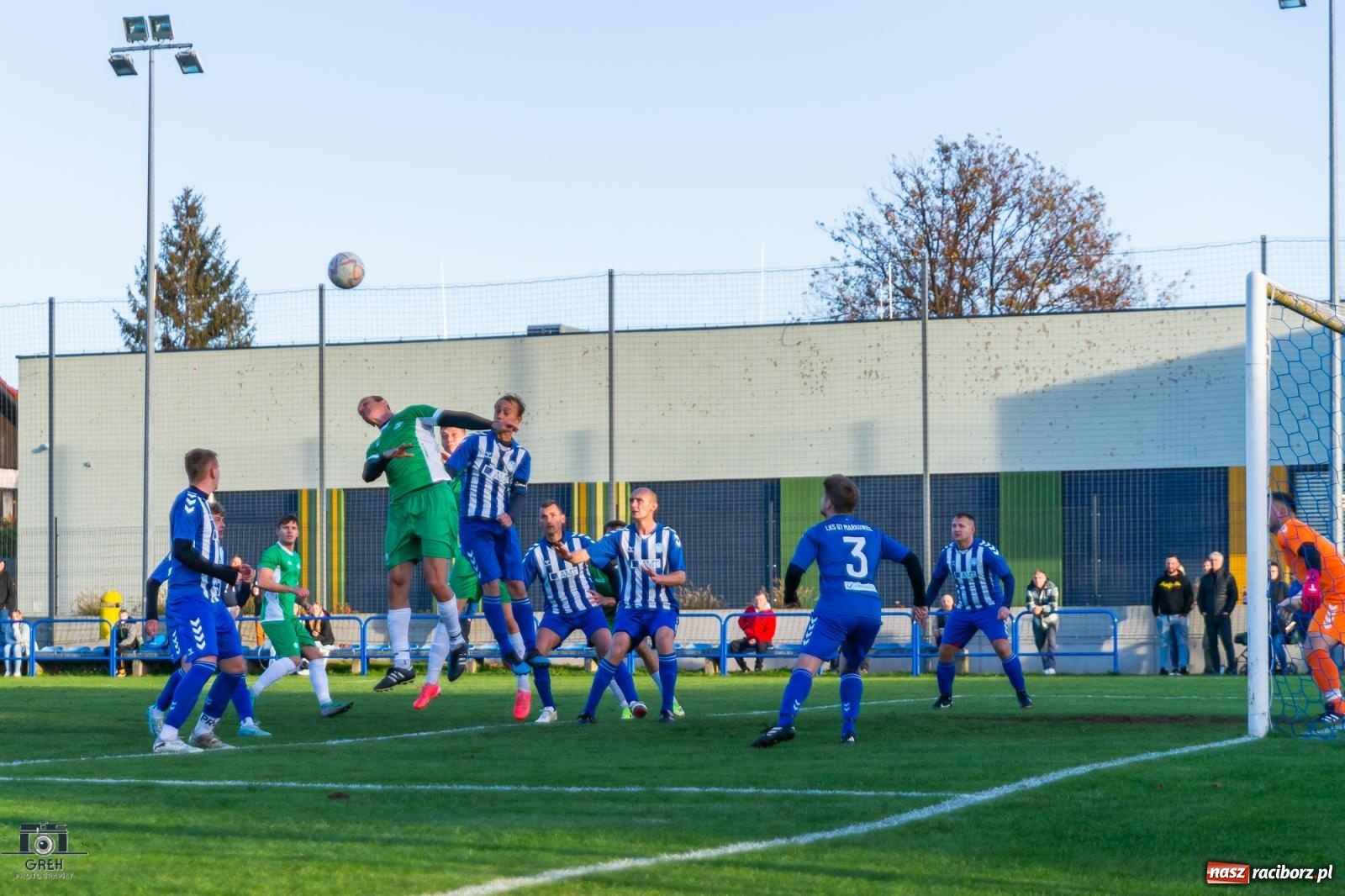 Zdjęcie w galerii na portalu naszraciborz.pl: Gole w końcówce tajną bronią Markowic [FOTO] wiadomości z regionu
