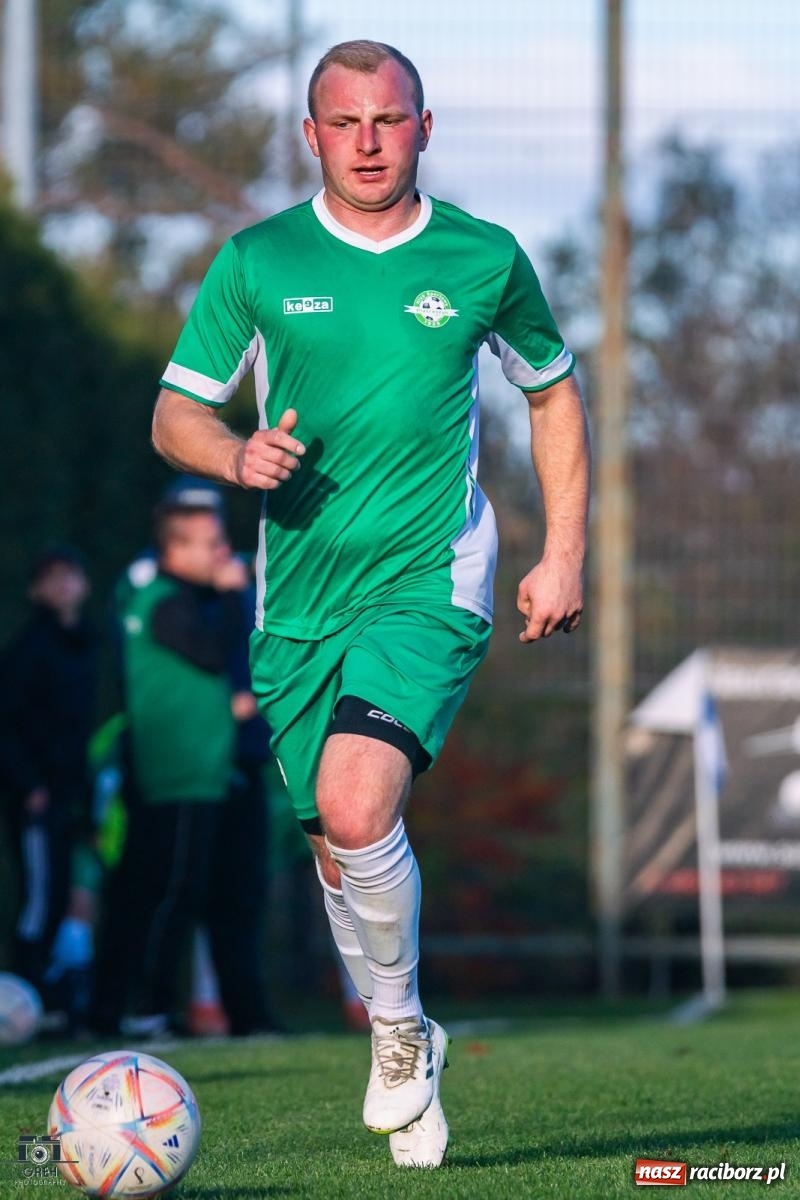 Zdjęcie w galerii na portalu naszraciborz.pl: Gole w końcówce tajną bronią Markowic [FOTO] wiadomości z regionu