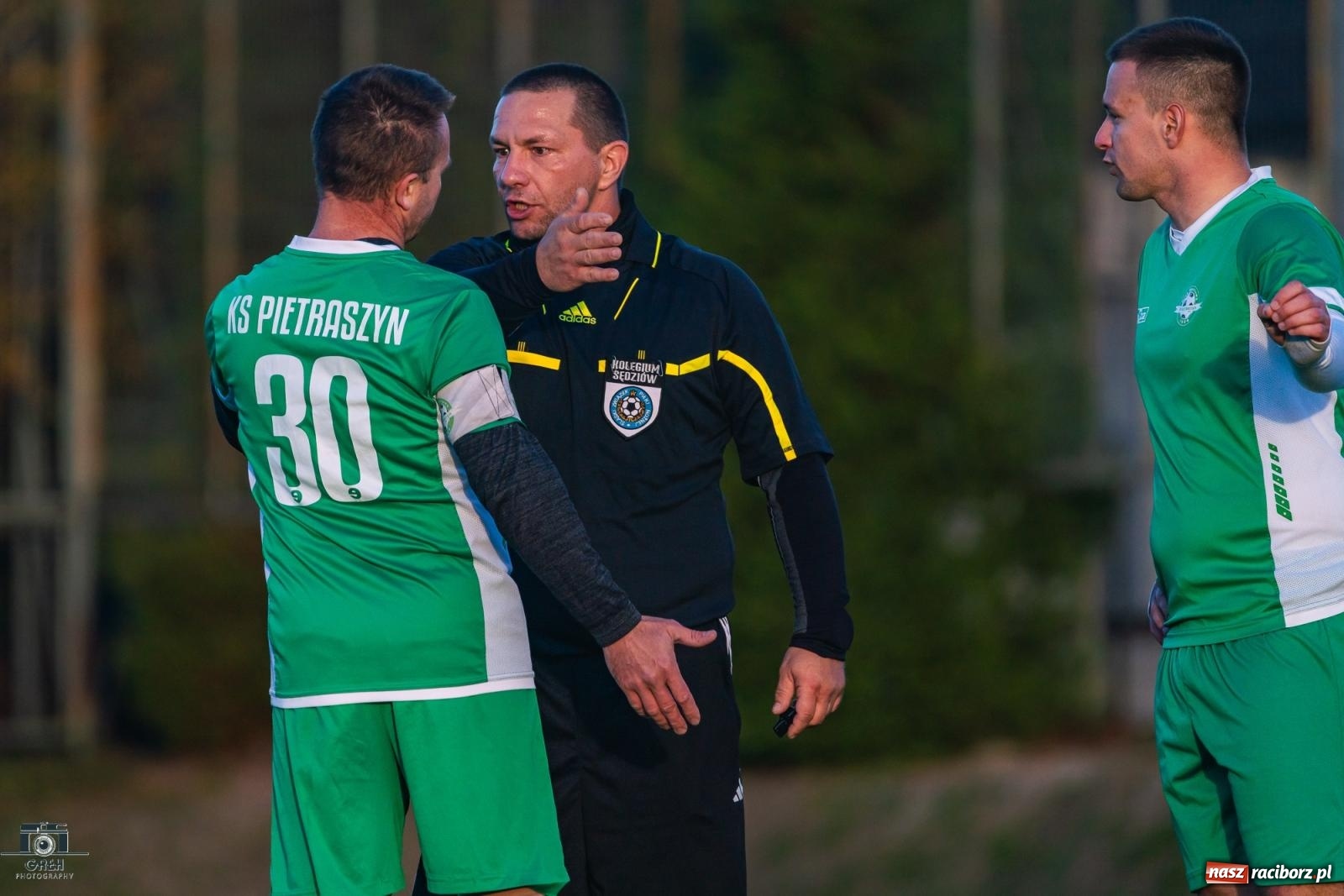 Zdjęcie w galerii na portalu naszraciborz.pl: Gole w końcówce tajną bronią Markowic [FOTO] wiadomości z regionu