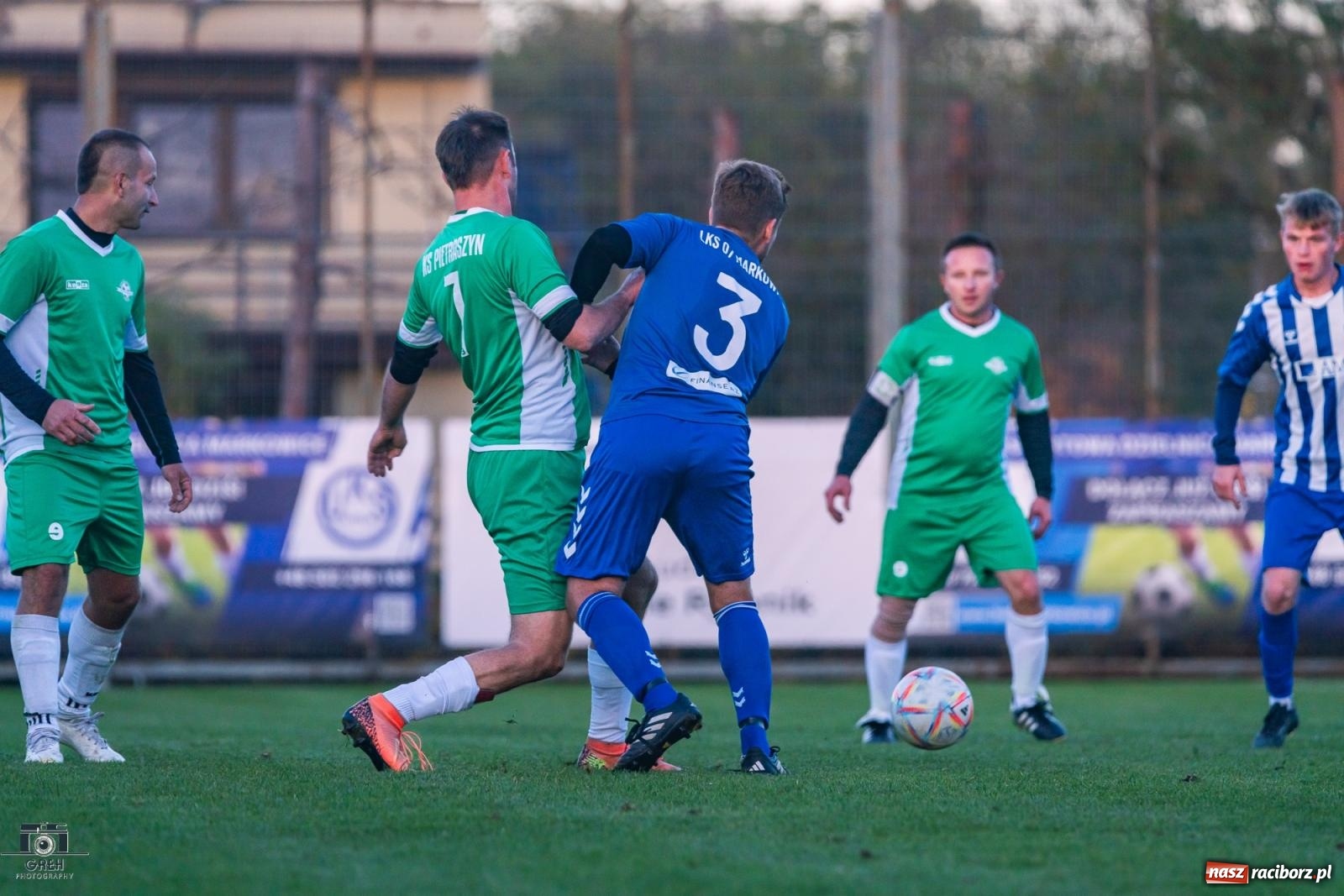 Zdjęcie w galerii na portalu naszraciborz.pl: Gole w końcówce tajną bronią Markowic [FOTO] wiadomości z regionu