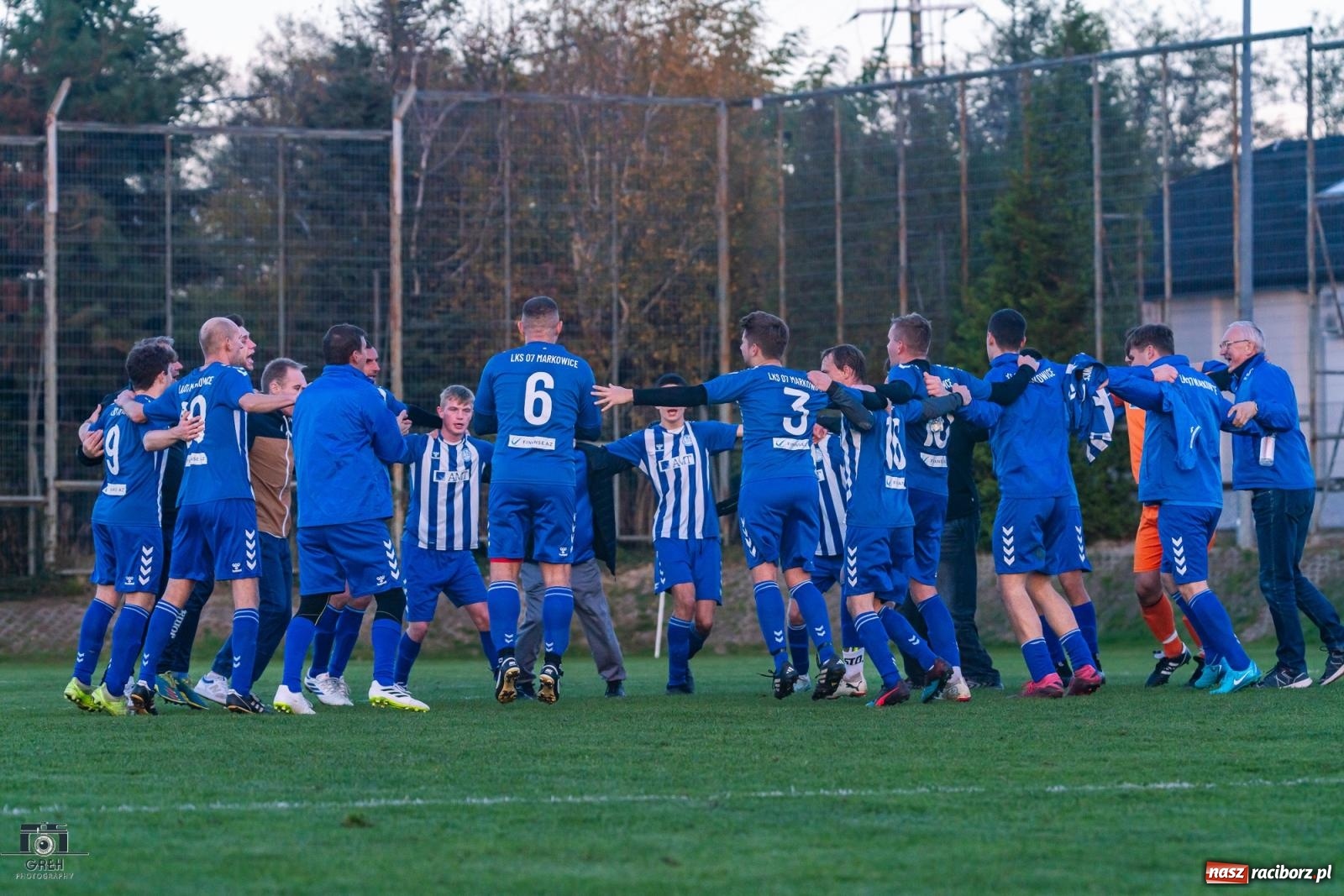 Zdjęcie w galerii na portalu naszraciborz.pl: Gole w końcówce tajną bronią Markowic [FOTO] wiadomości z regionu