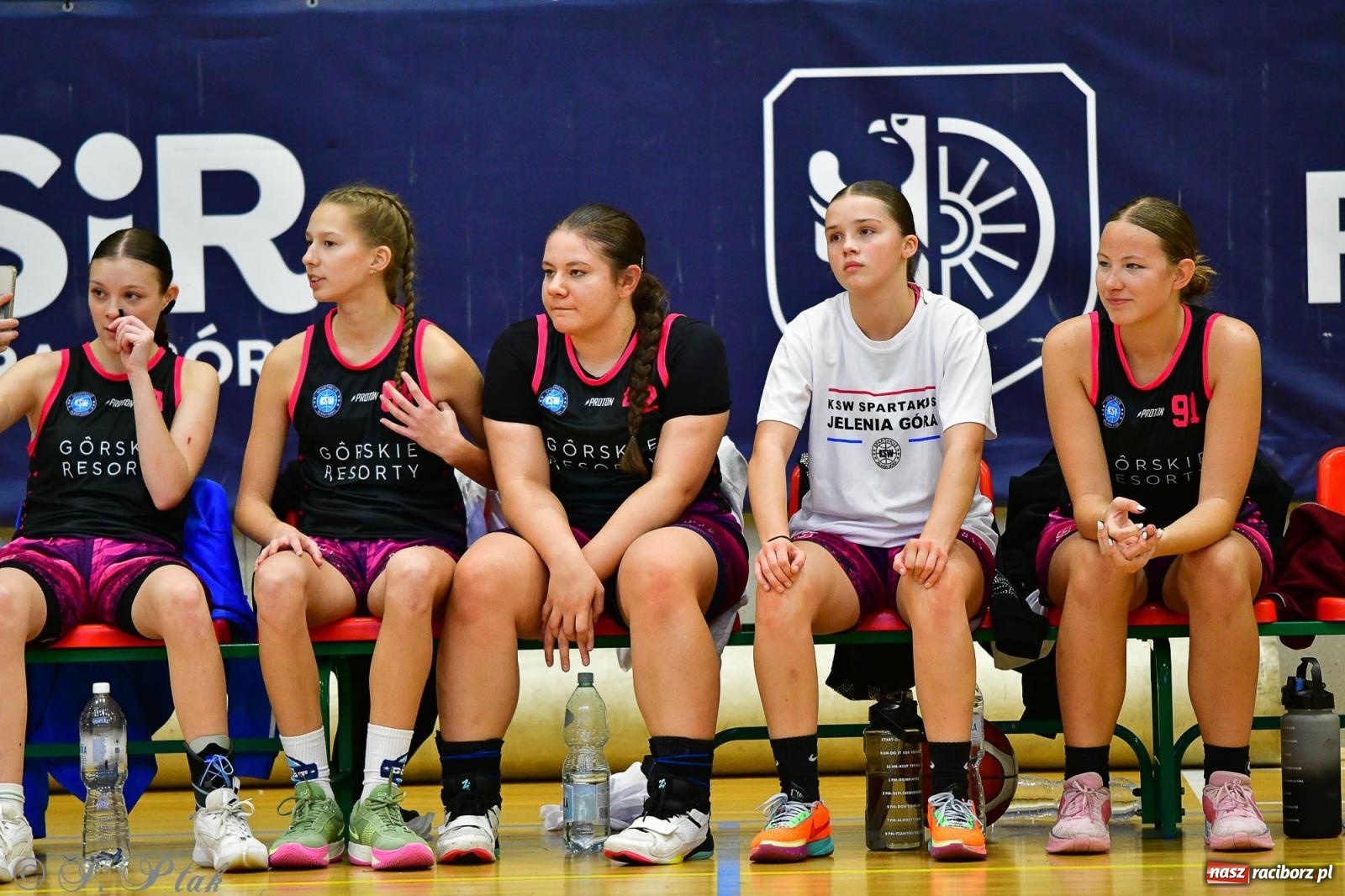 Zdjęcie w galerii na portalu naszraciborz.pl: Koszykówka. Cenna wygrana RKK AZS Racibórz [FOTO] wiadomości z regionu