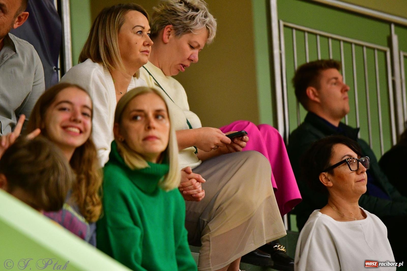 Zdjęcie w galerii na portalu naszraciborz.pl: Koszykówka. Cenna wygrana RKK AZS Racibórz [FOTO] wiadomości z regionu