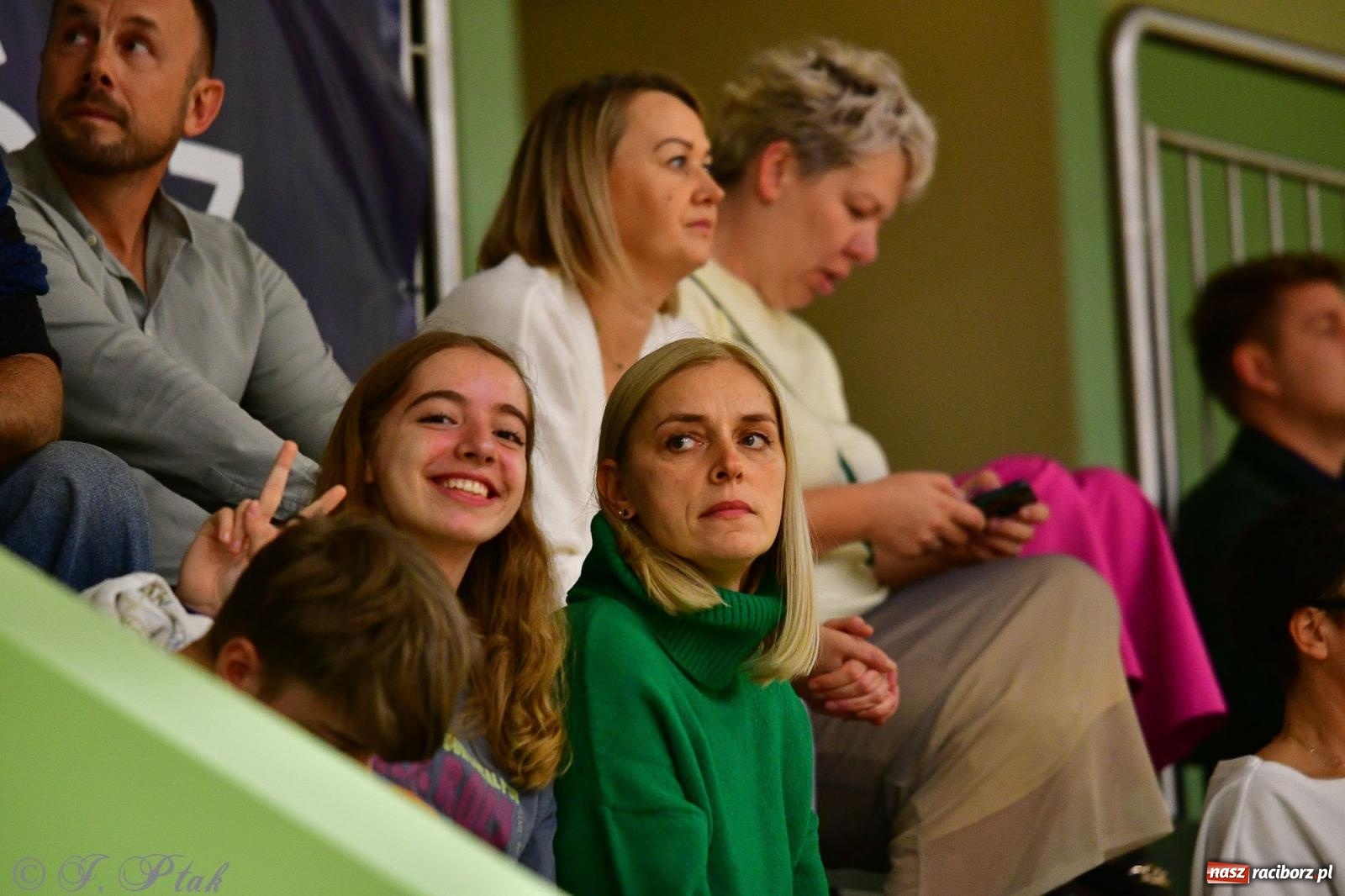 Zdjęcie w galerii na portalu naszraciborz.pl: Koszykówka. Cenna wygrana RKK AZS Racibórz [FOTO] wiadomości z regionu