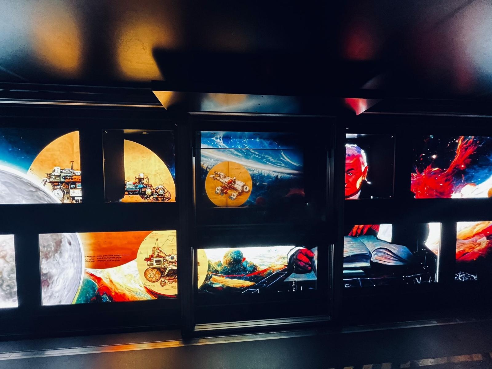 Zdjęcie w galerii na portalu naszraciborz.pl: Widowisko multimedialne Iskry Niepodległej już dostępne dla zwiedzających wiadomości z regionu