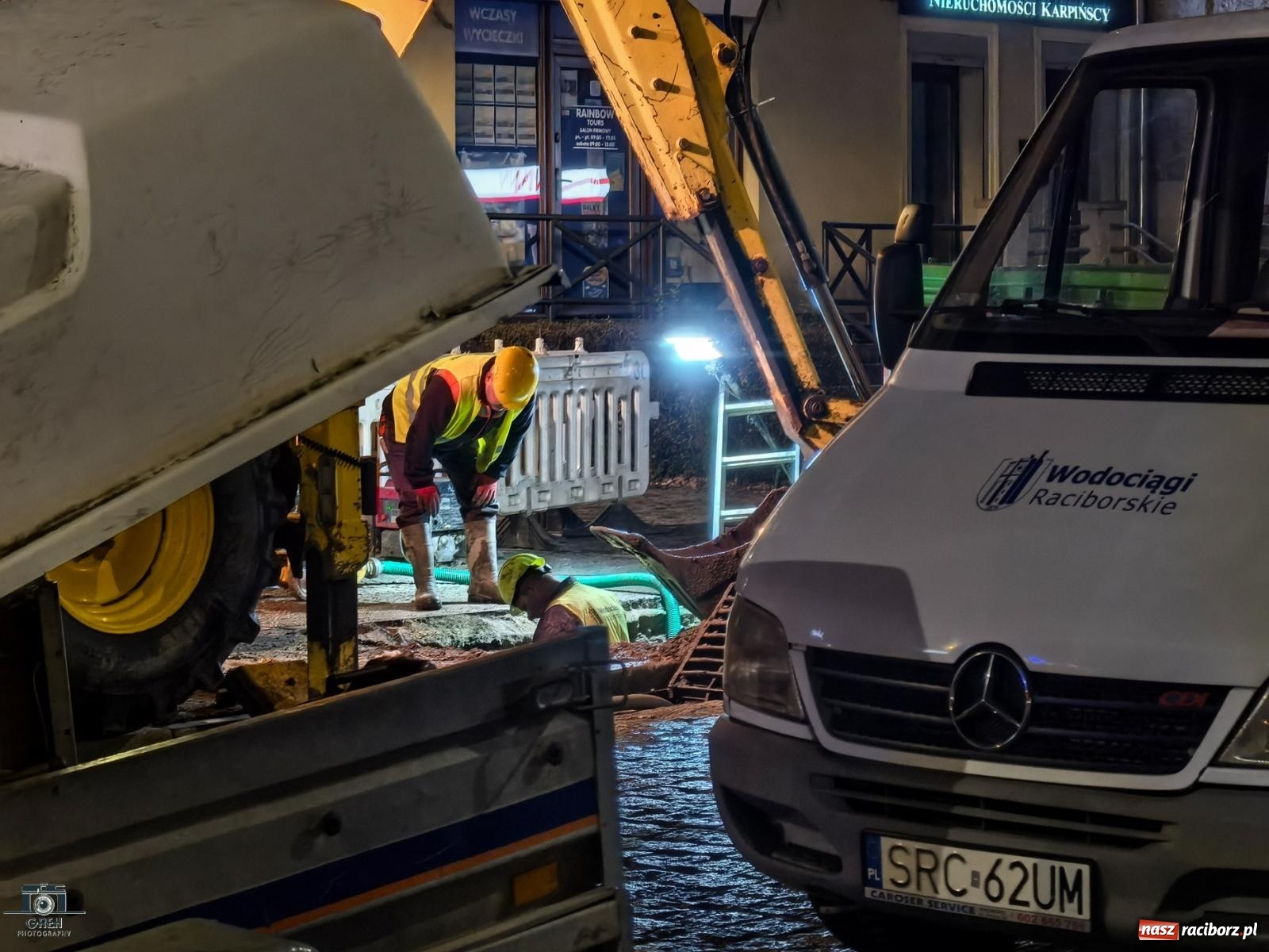 Zdjęcie w galerii na portalu naszraciborz.pl: Brak wody na kilku raciborskich ulicach. Trwa usuwanie awarii wiadomości z regionu