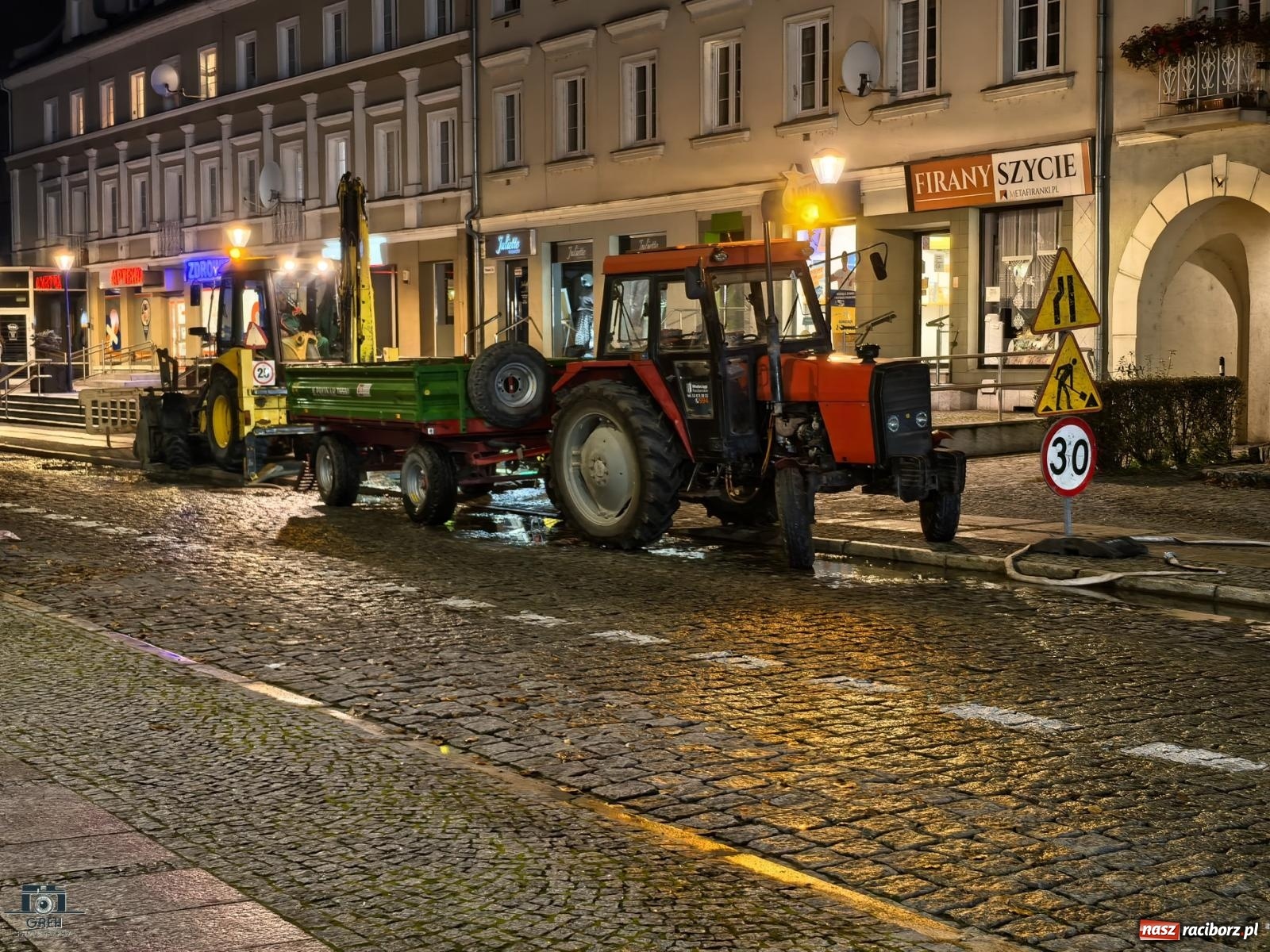 Zdjęcie w galerii na portalu naszraciborz.pl: Brak wody na kilku raciborskich ulicach. Trwa usuwanie awarii wiadomości z regionu