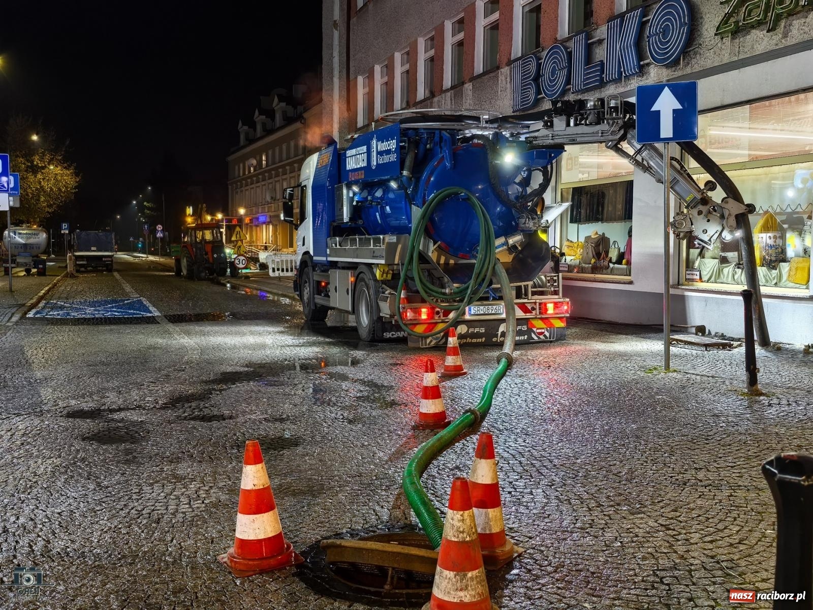 Zdjęcie w galerii na portalu naszraciborz.pl: Brak wody na kilku raciborskich ulicach. Trwa usuwanie awarii wiadomości z regionu