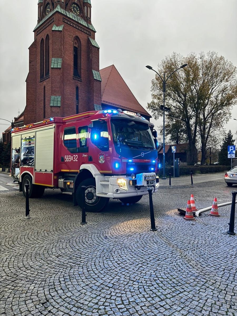 Zdjęcie w galerii na portalu naszraciborz.pl: Zalane piwnice DH Bolko. 150 tys. złotych strat wiadomości z regionu