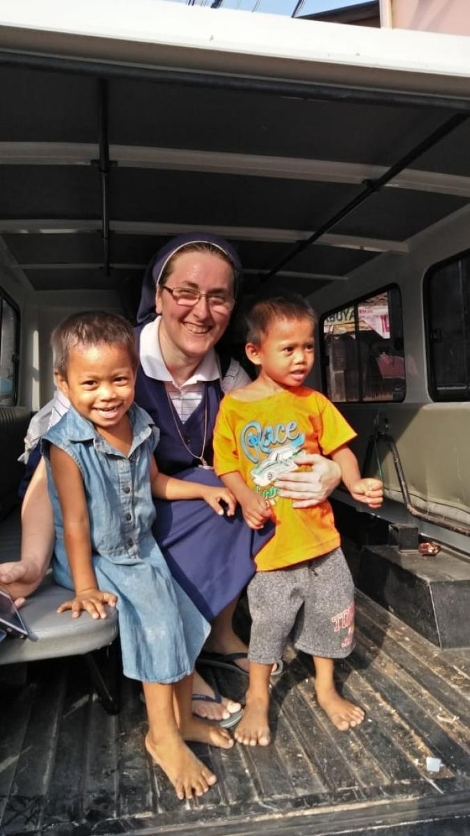 Zdjęcie w galerii na portalu naszraciborz.pl: W Punkt. Siostra Barbara od niestrudzonej pracy misyjnej wiadomości z regionu