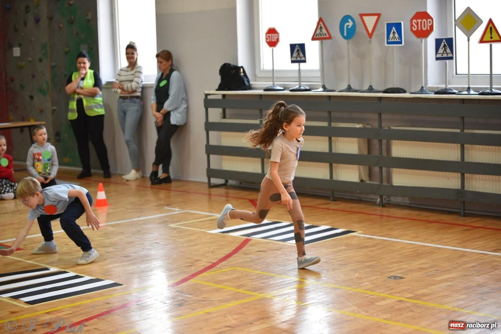 Zdjęcie w galerii na portalu naszraciborz.pl: II edycja raciborskiego konkursu Bezpieczne dzieci – znam, wiem, umiem [FOTO i WIDEO] wiadomości z regionu