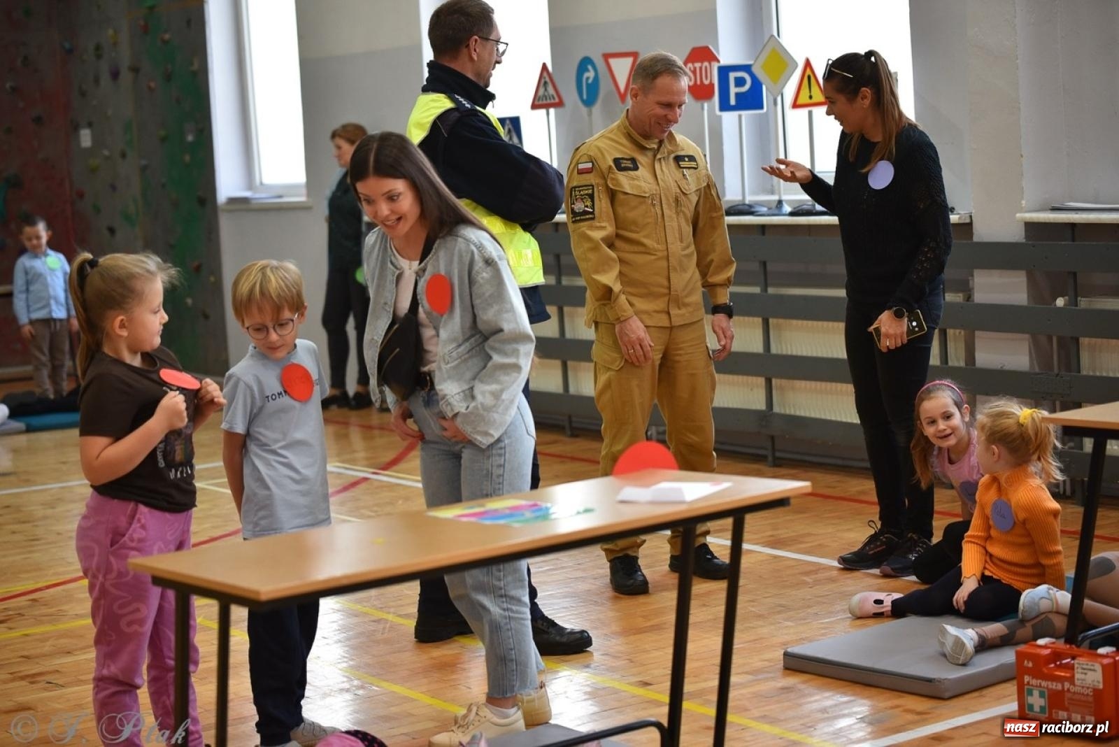 Zdjęcie w galerii na portalu naszraciborz.pl: II edycja raciborskiego konkursu Bezpieczne dzieci – znam, wiem, umiem [FOTO i WIDEO] wiadomości z regionu