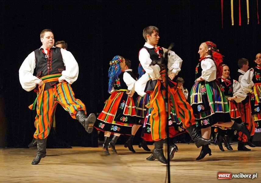 Zdjęcie w galerii na portalu naszraciborz.pl: Zabrakło miejsc siedzących wiadomości z regionu