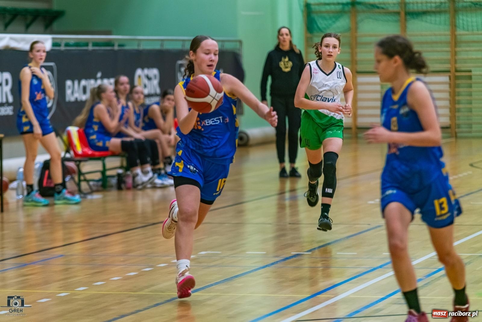 Zdjęcie w galerii na portalu naszraciborz.pl: Koszykarski dreszczowiec na inaugurację sezonu [FOTO i WIDEO] wiadomości z regionu