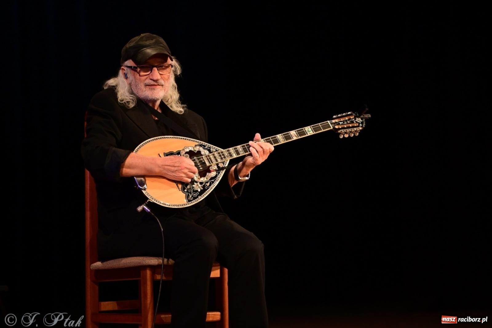 Zdjęcie w galerii na portalu naszraciborz.pl: Eleni świętuje 45-lecie kariery – koncert w Raciborzu pełen wzruszeń i największych przebojów wiadomości z regionu