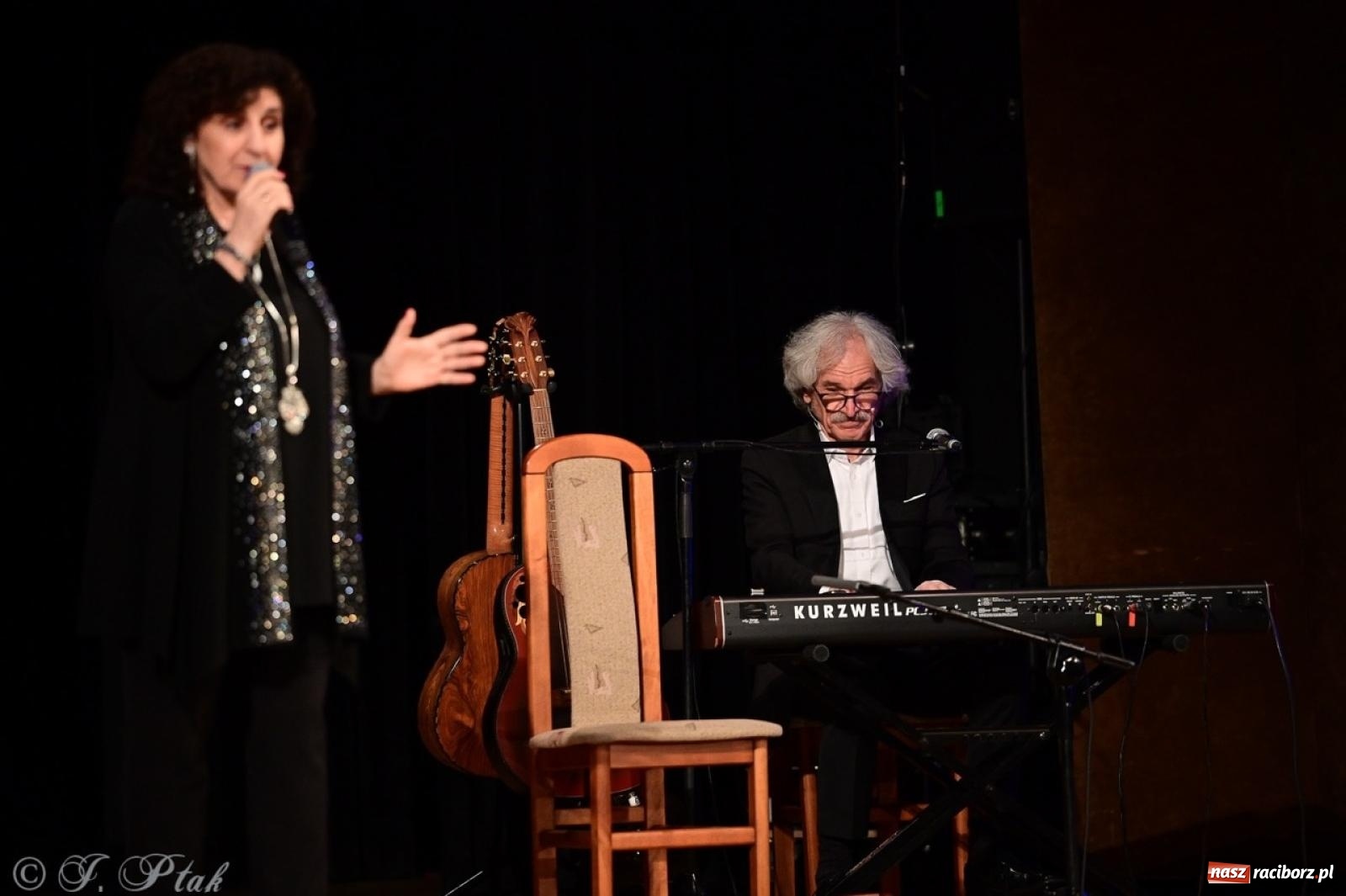 Zdjęcie w galerii na portalu naszraciborz.pl: Eleni świętuje 45-lecie kariery – koncert w Raciborzu pełen wzruszeń i największych przebojów wiadomości z regionu