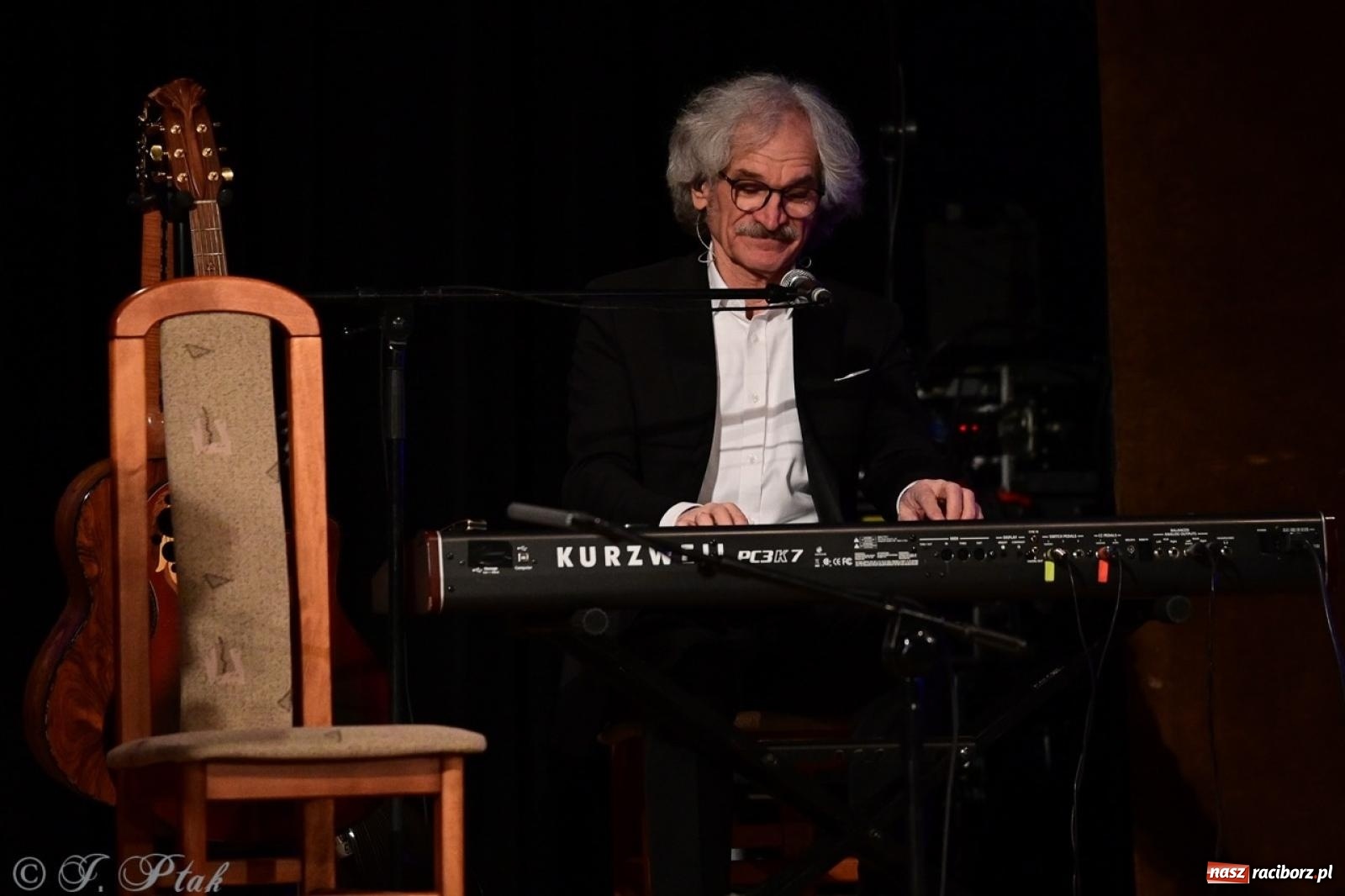 Zdjęcie w galerii na portalu naszraciborz.pl: Eleni świętuje 45-lecie kariery – koncert w Raciborzu pełen wzruszeń i największych przebojów wiadomości z regionu