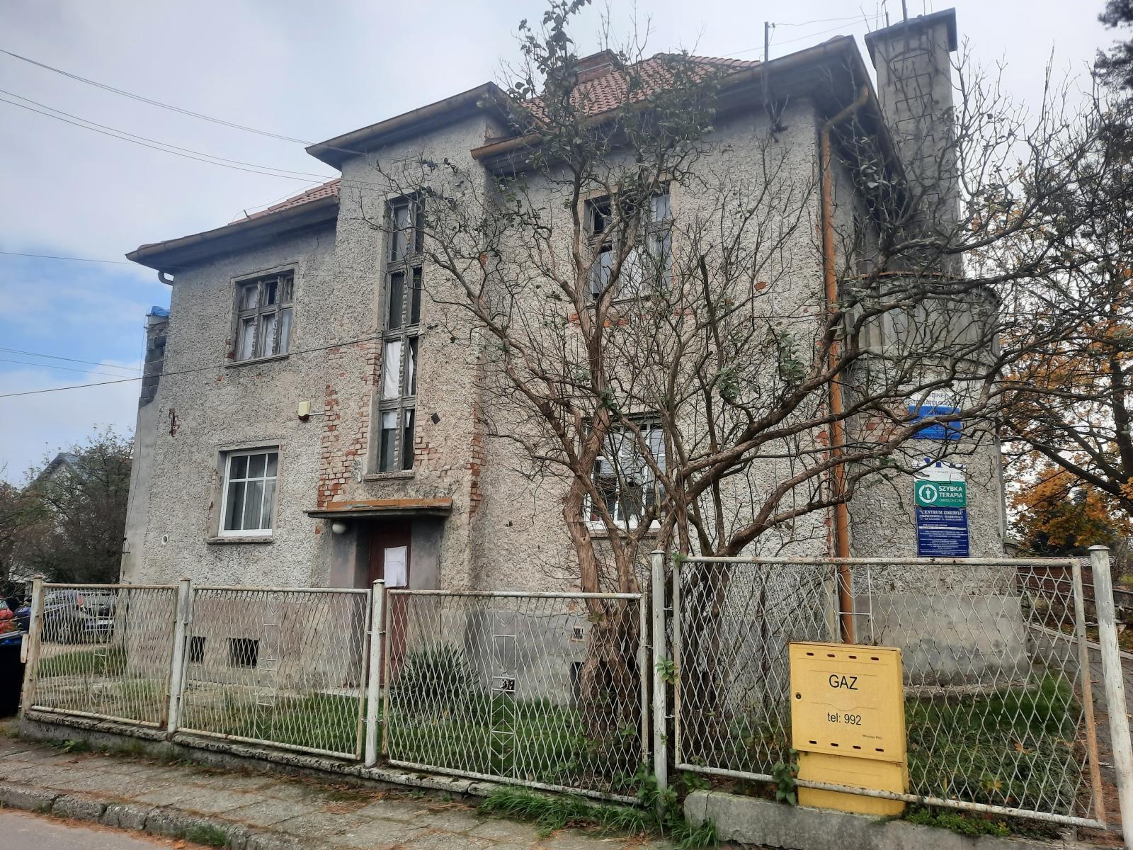 Zdjęcie w galerii na portalu naszraciborz.pl: Miasto przyjęło darowiznę od powiatu. To dawny markowicki ośrodek zdrowia wiadomości z regionu