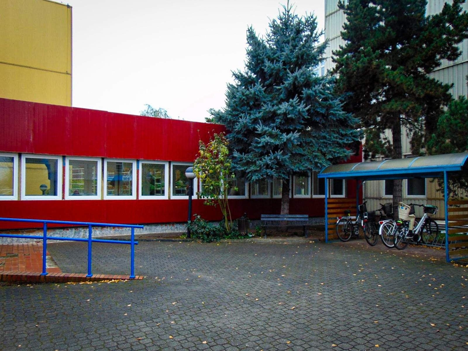 Zdjęcie w galerii na portalu naszraciborz.pl: Trwa termomodernizacja Domu Pomocy Społecznej Złota Jesień w Raciborzu wiadomości z regionu