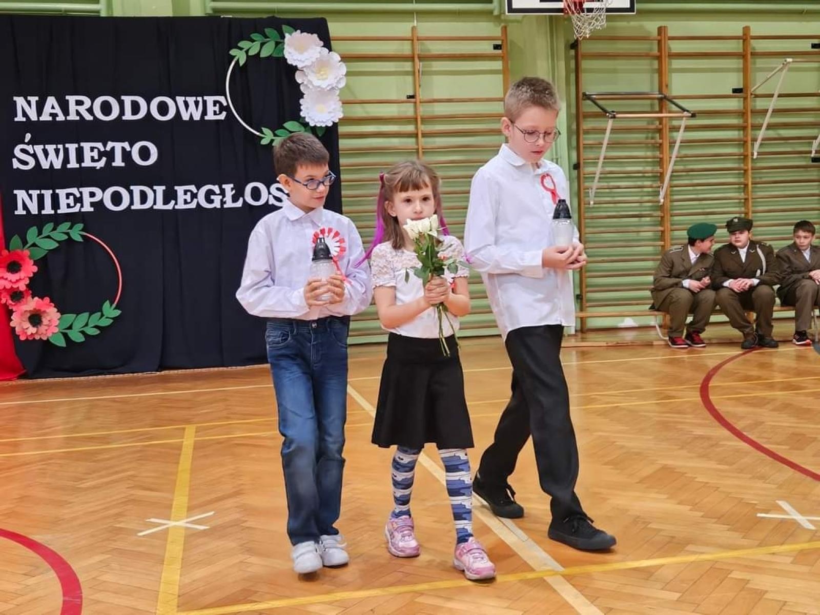 Zdjęcie w galerii na portalu naszraciborz.pl: Obchody Święta Niepodległości w Zespole Szkół Specjalnych w Raciborzu wiadomości z regionu