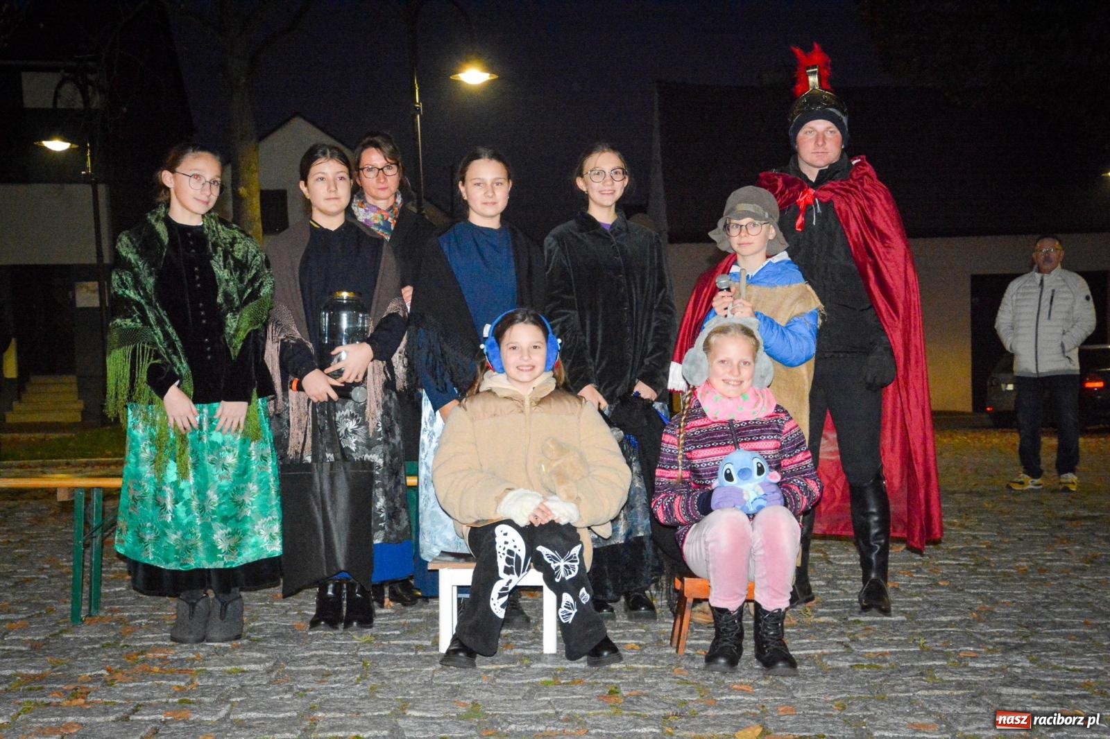 Zdjęcie w galerii na portalu naszraciborz.pl: Gęś i coca-cola. Święty Marcin przywitał mieszkańców Krzanowic w rytmie dixie wiadomości z regionu