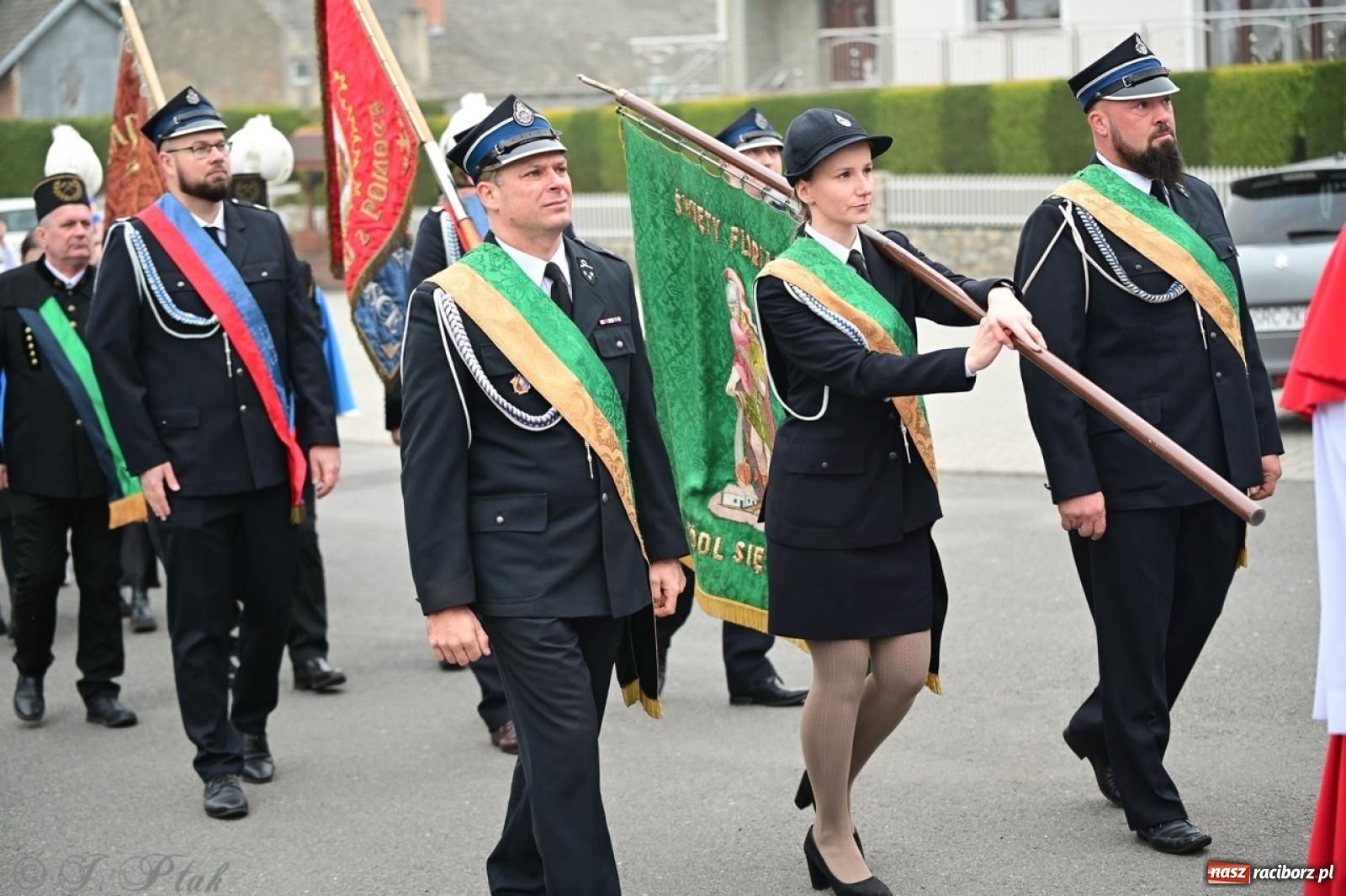 Zdjęcie w galerii na portalu naszraciborz.pl: Parafia Owsiszcze świętuje 100-lecie konsekracji kościoła wiadomości z regionu