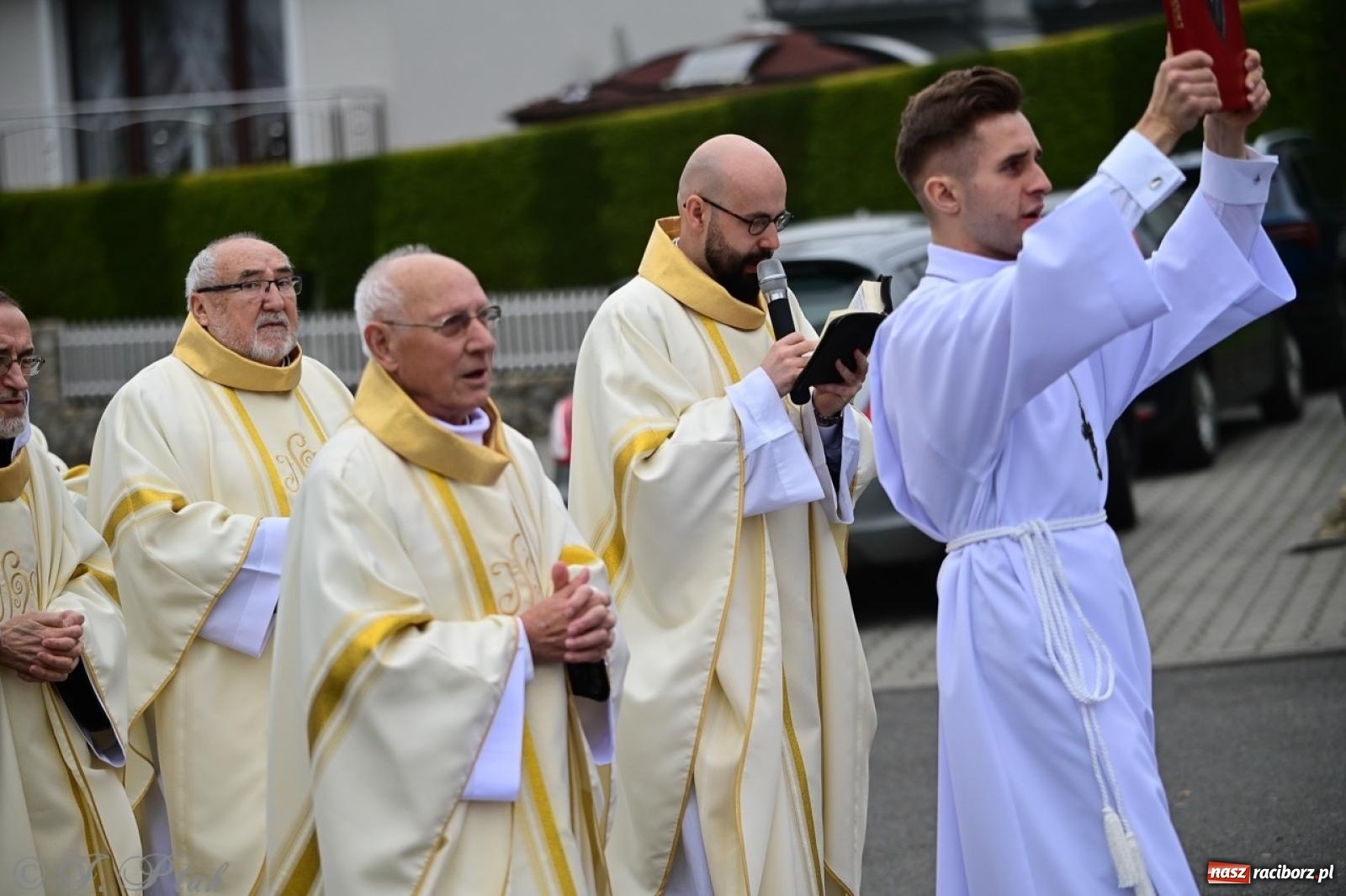 Zdjęcie w galerii na portalu naszraciborz.pl: Parafia Owsiszcze świętuje 100-lecie konsekracji kościoła wiadomości z regionu