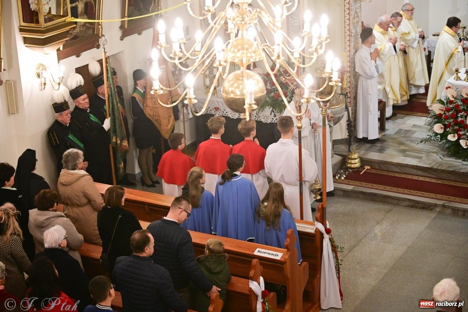 Zdjęcie w galerii na portalu naszraciborz.pl: Parafia Owsiszcze świętuje 100-lecie konsekracji kościoła wiadomości z regionu