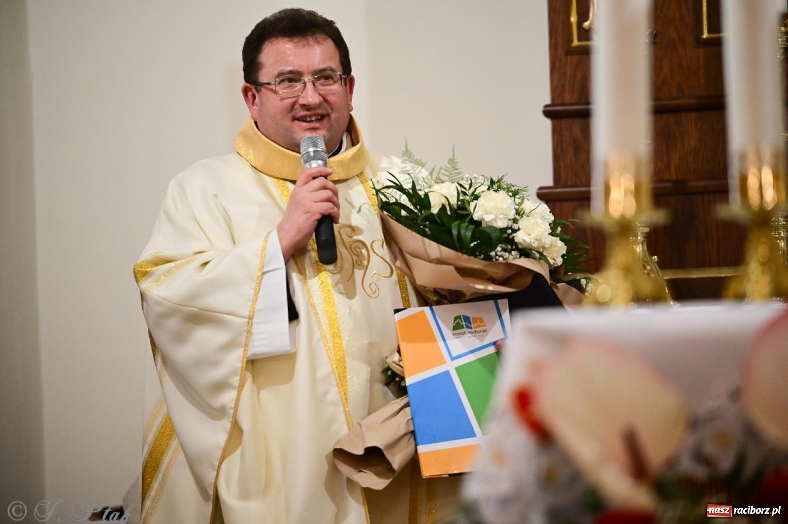 Zdjęcie w galerii na portalu naszraciborz.pl: Parafia Owsiszcze świętuje 100-lecie konsekracji kościoła wiadomości z regionu