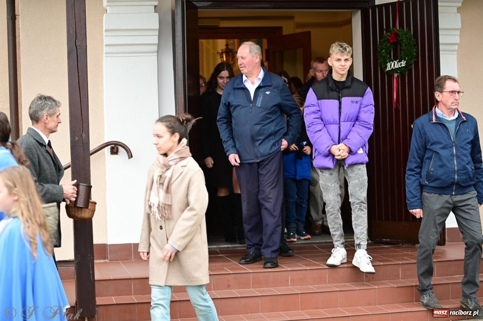 Zdjęcie w galerii na portalu naszraciborz.pl: Parafia Owsiszcze świętuje 100-lecie konsekracji kościoła wiadomości z regionu