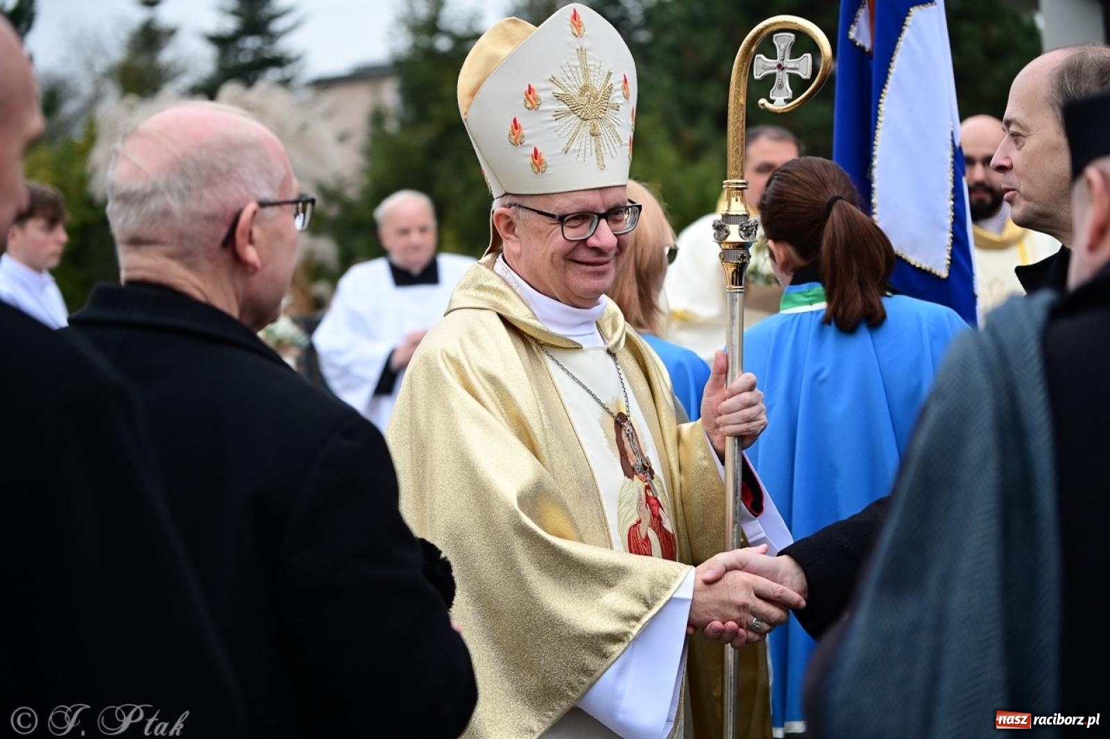Zdjęcie w galerii na portalu naszraciborz.pl: Parafia Owsiszcze świętuje 100-lecie konsekracji kościoła wiadomości z regionu