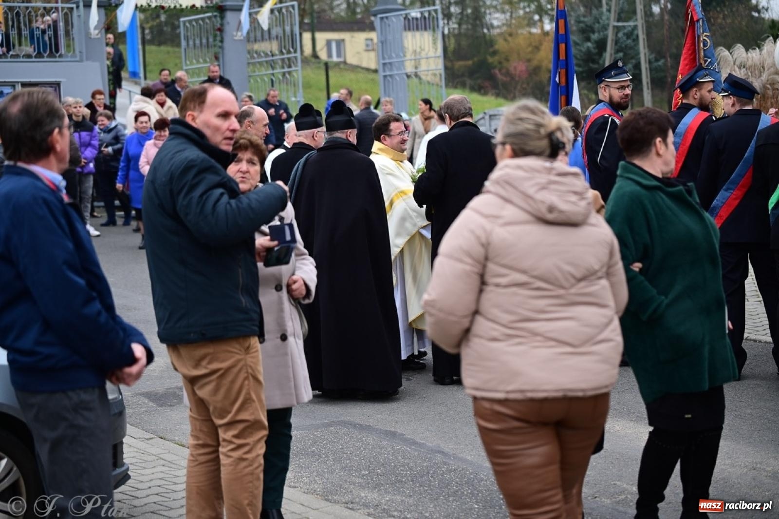 Zdjęcie w galerii na portalu naszraciborz.pl: Parafia Owsiszcze świętuje 100-lecie konsekracji kościoła wiadomości z regionu