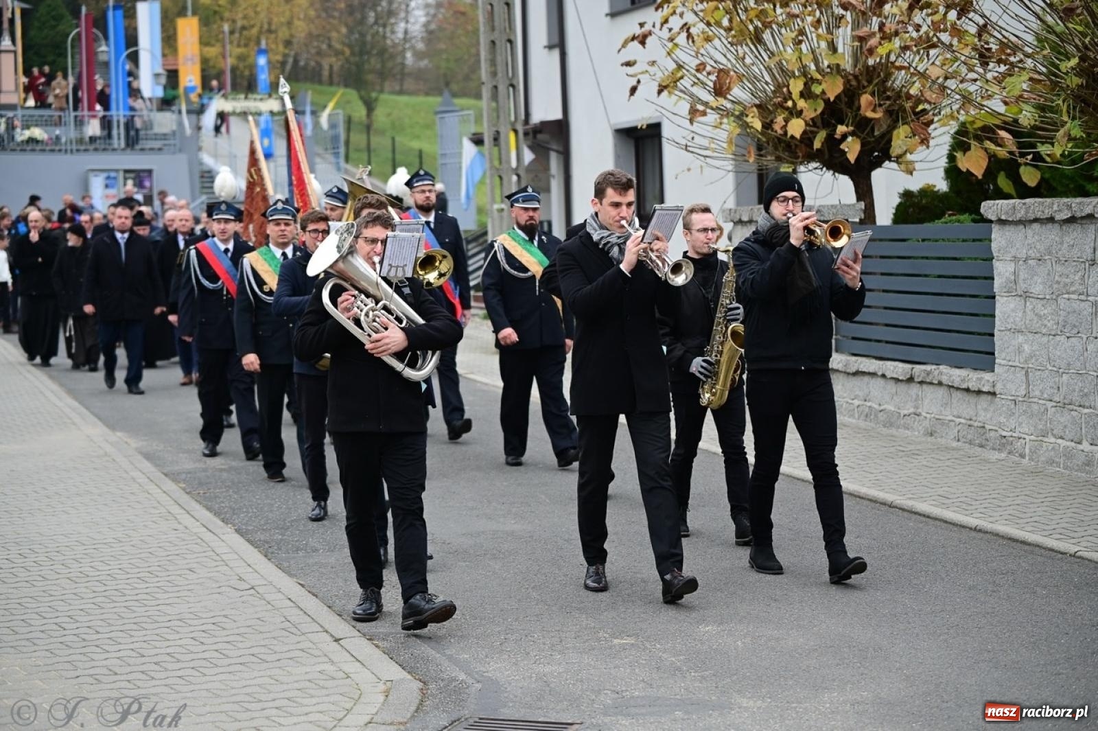 Zdjęcie w galerii na portalu naszraciborz.pl: Parafia Owsiszcze świętuje 100-lecie konsekracji kościoła wiadomości z regionu