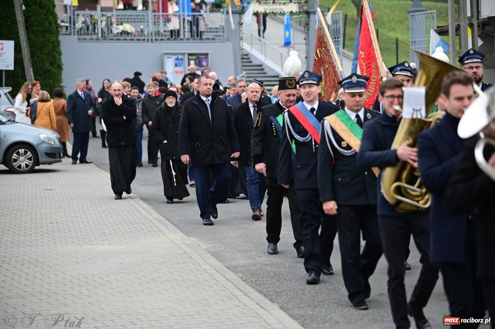 Zdjęcie w galerii na portalu naszraciborz.pl: Parafia Owsiszcze świętuje 100-lecie konsekracji kościoła wiadomości z regionu