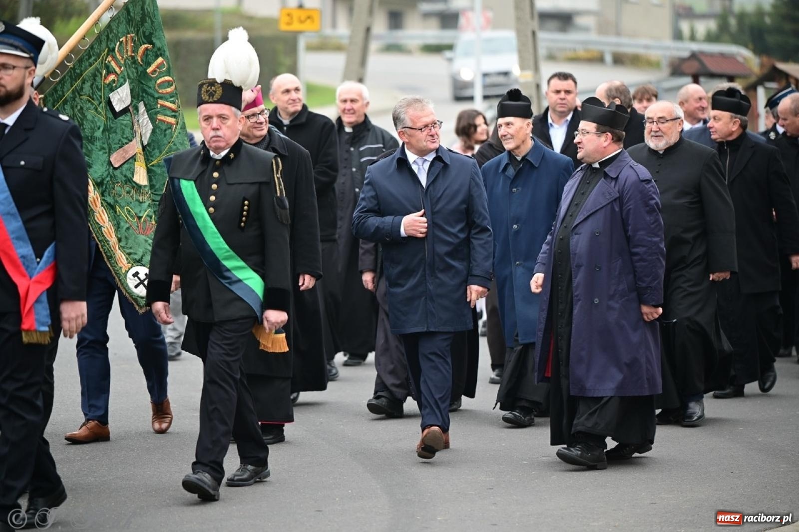 Zdjęcie w galerii na portalu naszraciborz.pl: Parafia Owsiszcze świętuje 100-lecie konsekracji kościoła wiadomości z regionu
