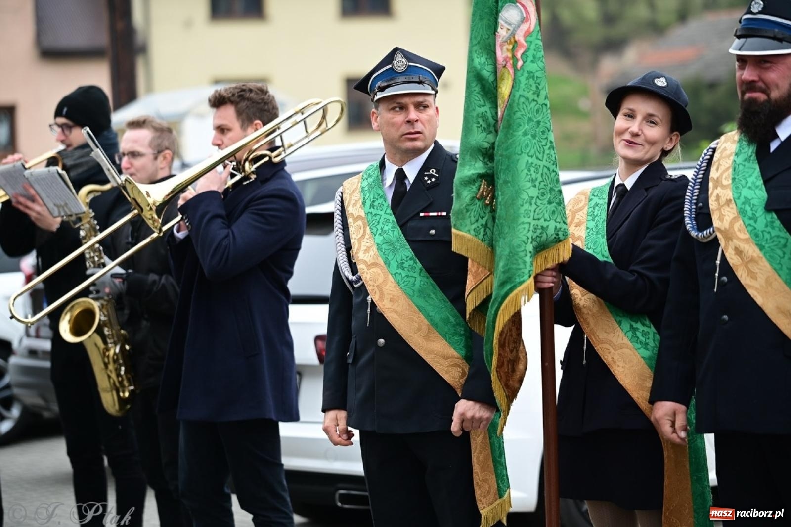 Zdjęcie w galerii na portalu naszraciborz.pl: Parafia Owsiszcze świętuje 100-lecie konsekracji kościoła wiadomości z regionu