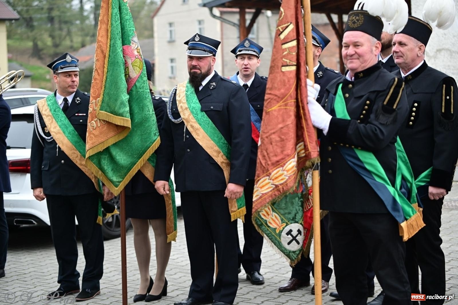 Zdjęcie w galerii na portalu naszraciborz.pl: Parafia Owsiszcze świętuje 100-lecie konsekracji kościoła wiadomości z regionu