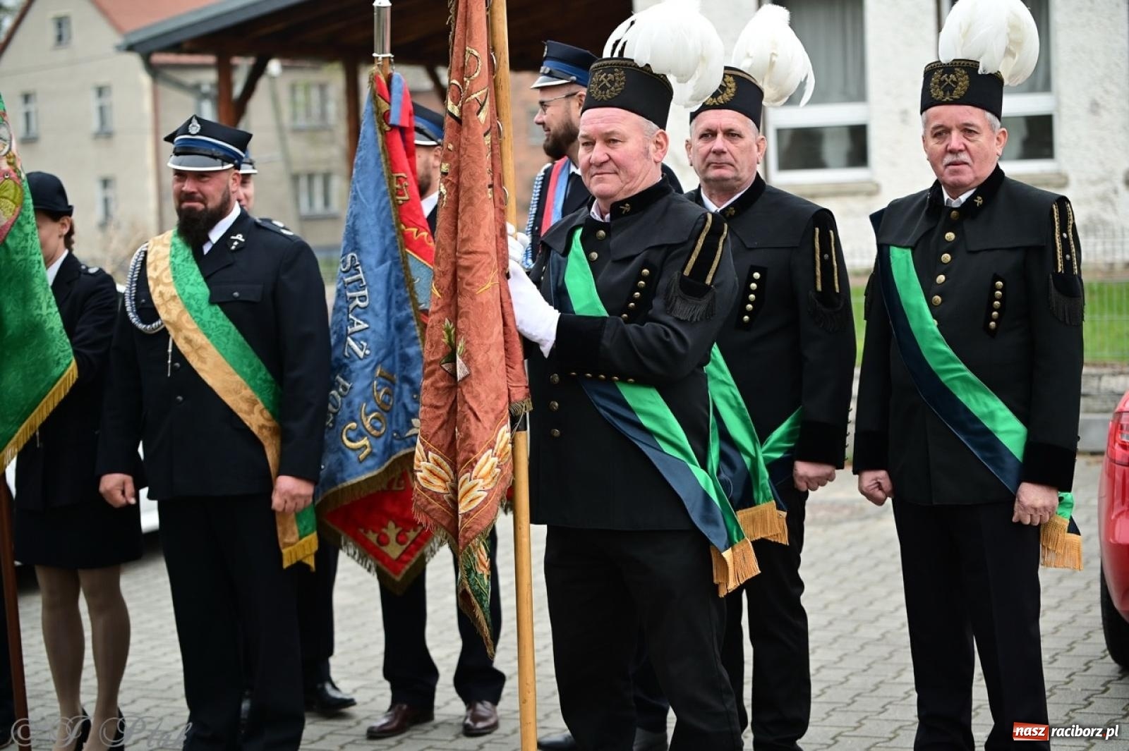 Zdjęcie w galerii na portalu naszraciborz.pl: Parafia Owsiszcze świętuje 100-lecie konsekracji kościoła wiadomości z regionu