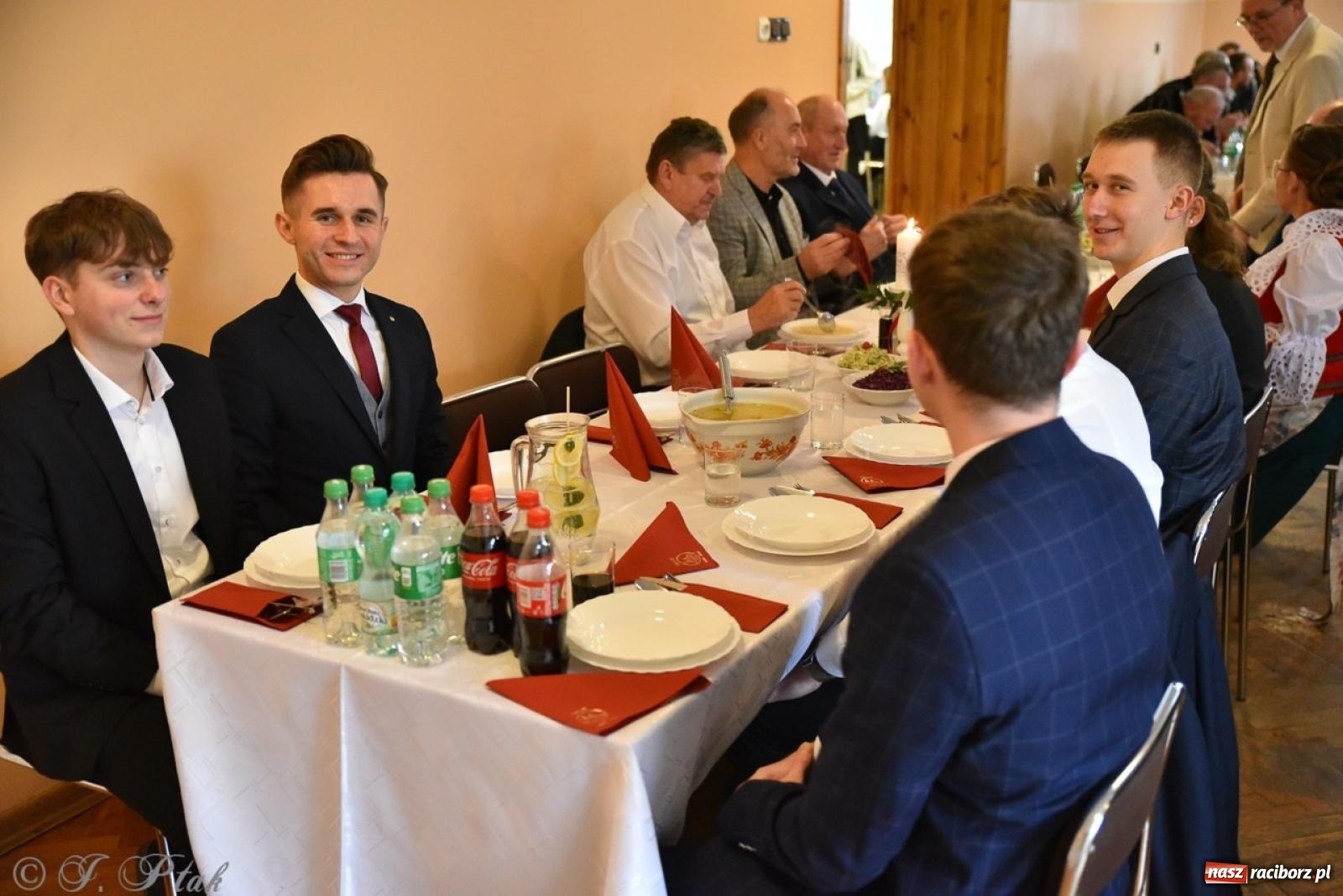 Zdjęcie w galerii na portalu naszraciborz.pl: Parafia Owsiszcze świętuje 100-lecie konsekracji kościoła wiadomości z regionu