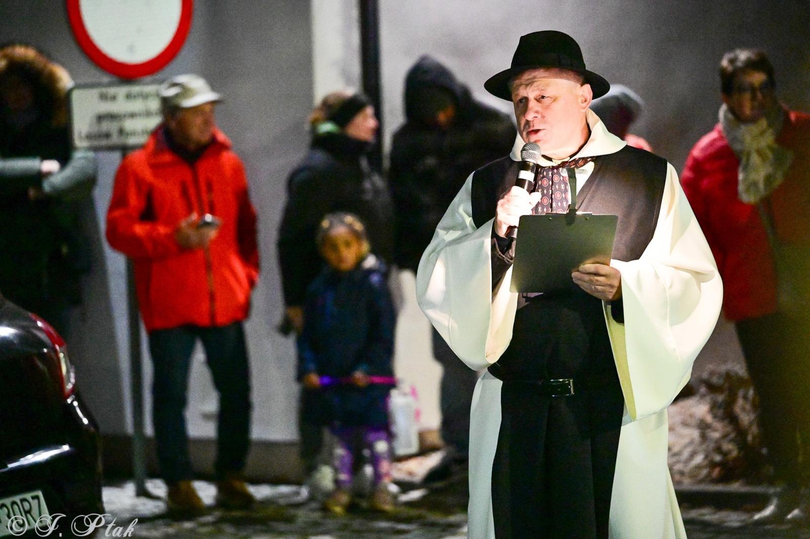 Zdjęcie w galerii na portalu naszraciborz.pl: VIII Orszak św. Marcina przeszedł przez Rudy wiadomości z regionu