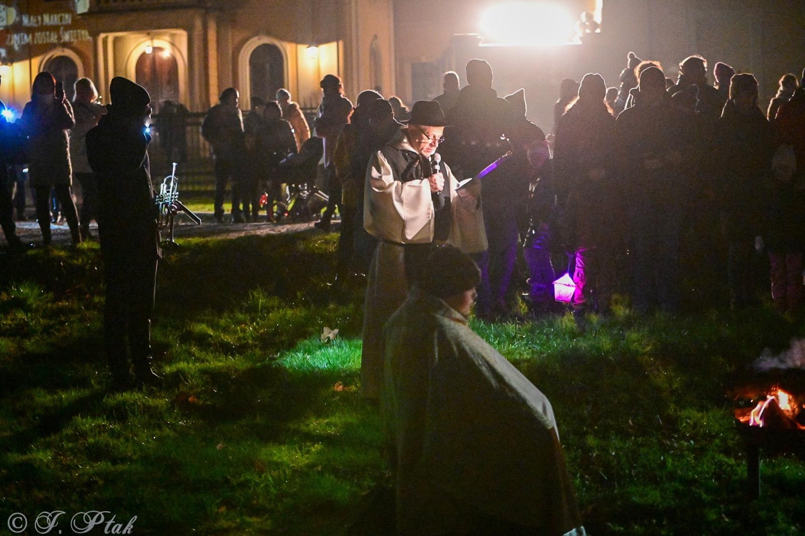 Zdjęcie w galerii na portalu naszraciborz.pl: VIII Orszak św. Marcina przeszedł przez Rudy wiadomości z regionu