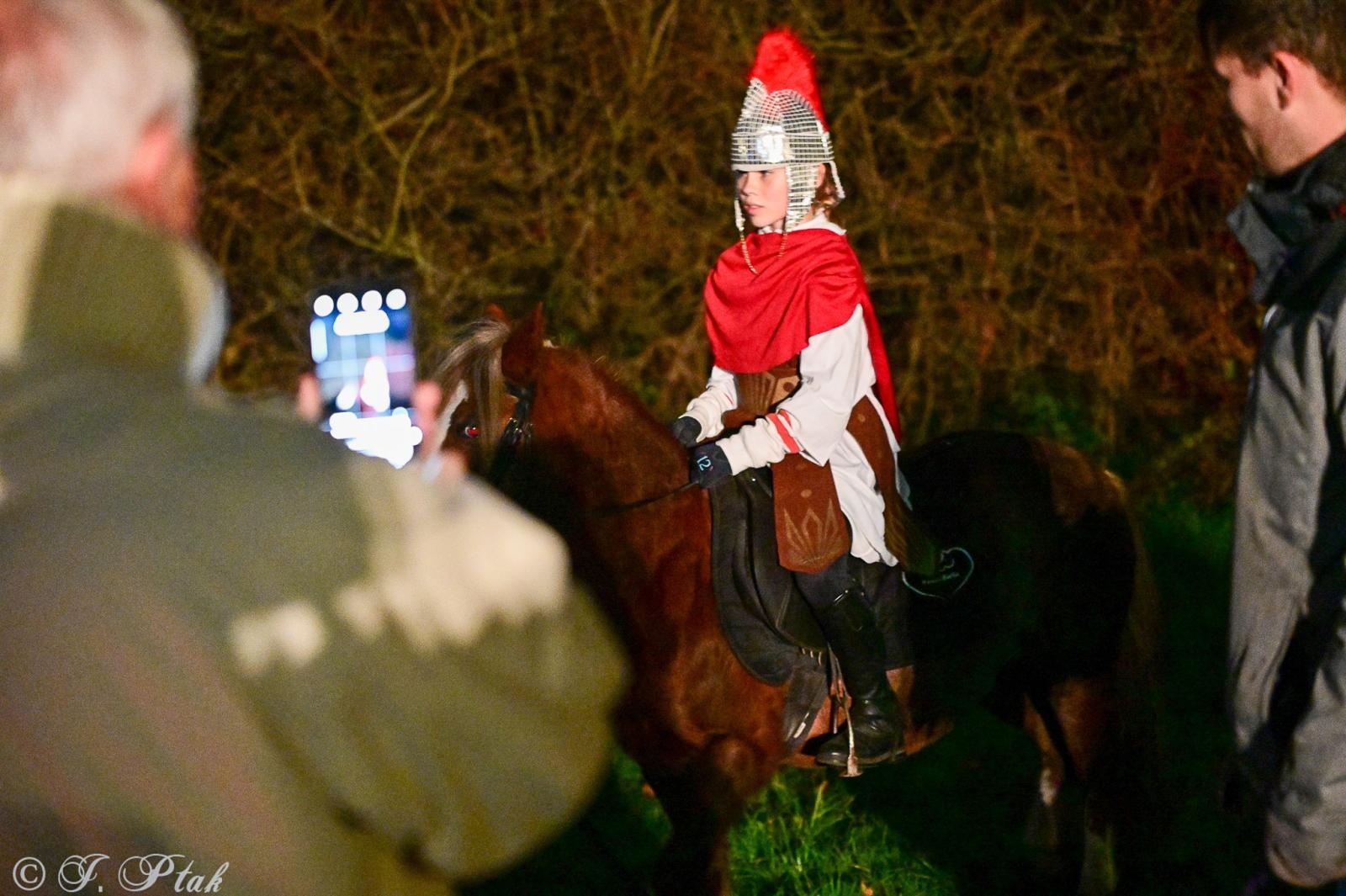 Zdjęcie w galerii na portalu naszraciborz.pl: VIII Orszak św. Marcina przeszedł przez Rudy wiadomości z regionu