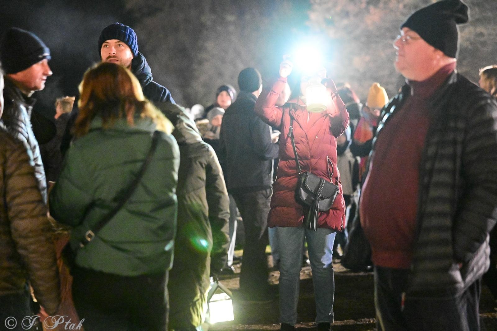 Zdjęcie w galerii na portalu naszraciborz.pl: VIII Orszak św. Marcina przeszedł przez Rudy wiadomości z regionu