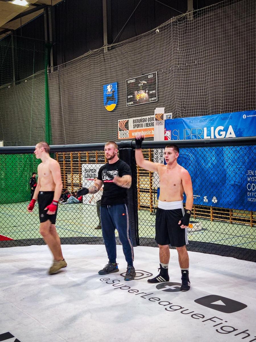 Zdjęcie w galerii na portalu naszraciborz.pl: Sukcesy bokserów Łamatora na Pucharze Śląska Super League Fights wiadomości z regionu