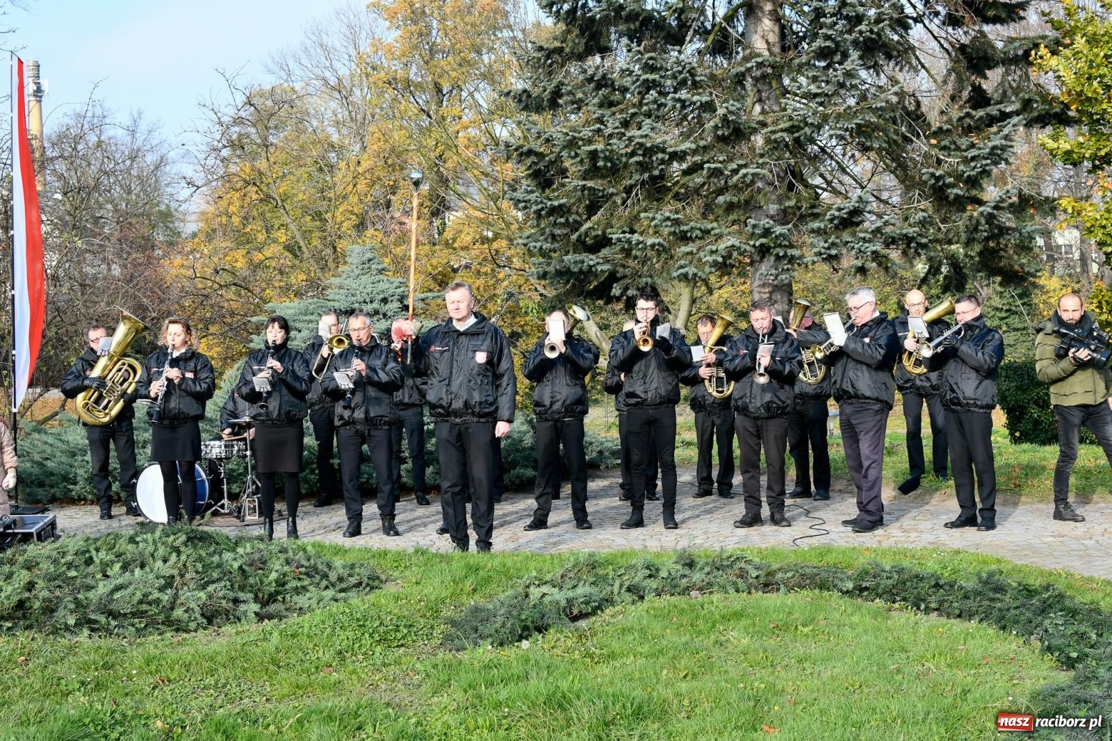 Zdjęcie w galerii na portalu naszraciborz.pl: Miejskie uroczystości z okazji Narodowego Święta Niepodległości [FOTO i WIDEO] wiadomości z regionu