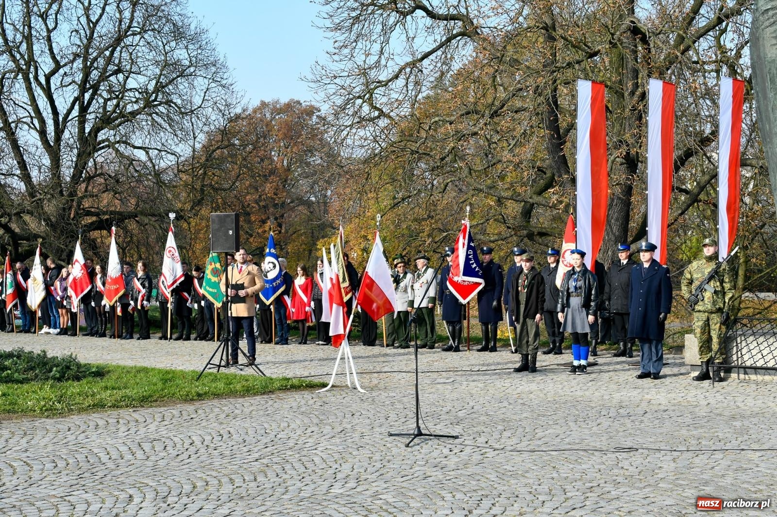 Zdjęcie w galerii na portalu naszraciborz.pl: Miejskie uroczystości z okazji Narodowego Święta Niepodległości [FOTO i WIDEO] wiadomości z regionu